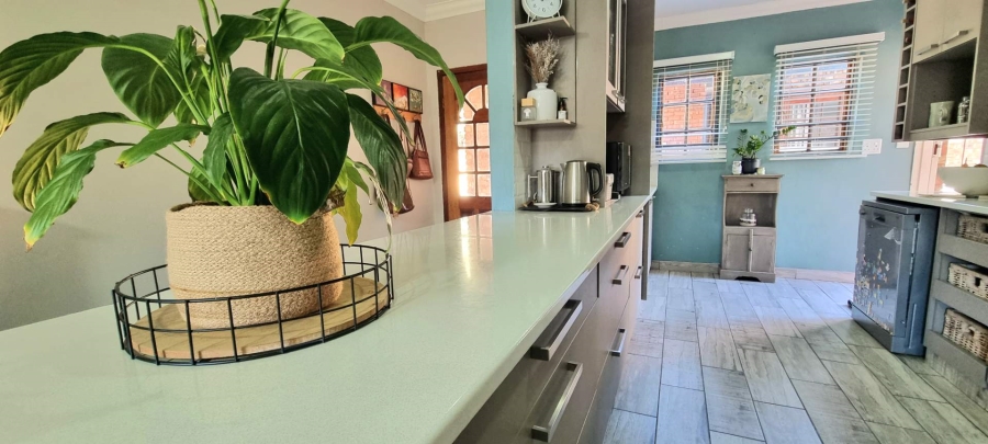 3 Bedroom Property for Sale in Pentagon Park Free State